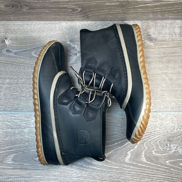 Sorel Out ‘N About Plus Black Nubuck Women’s Sz 7.5 Warm Waterproof Duck Boots - Picture 10 of 12